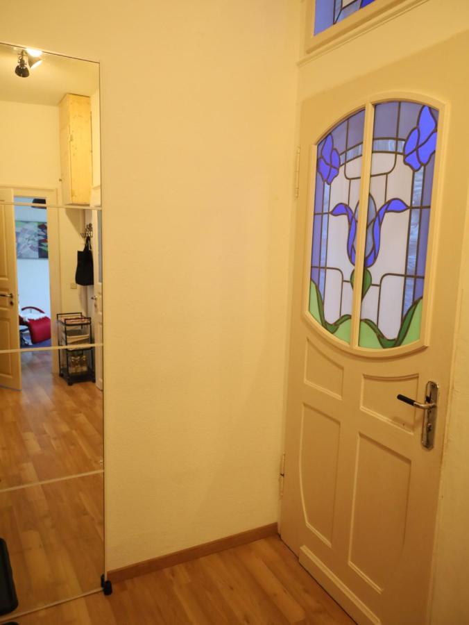 Ferienwohnungen In Der Kunstgalerie Charlie Und Jenny Chemnitz Room photo